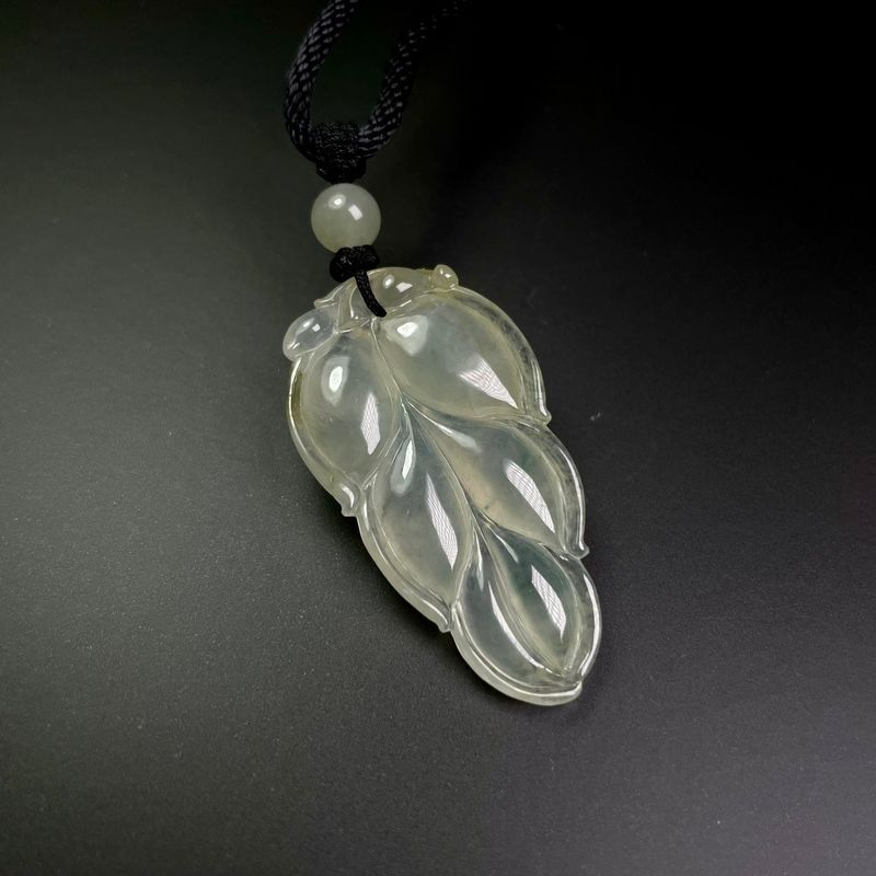 06 Icy Jadeite Pendant Successful Career 4 Icy Jadeite Pendant - Successful Career