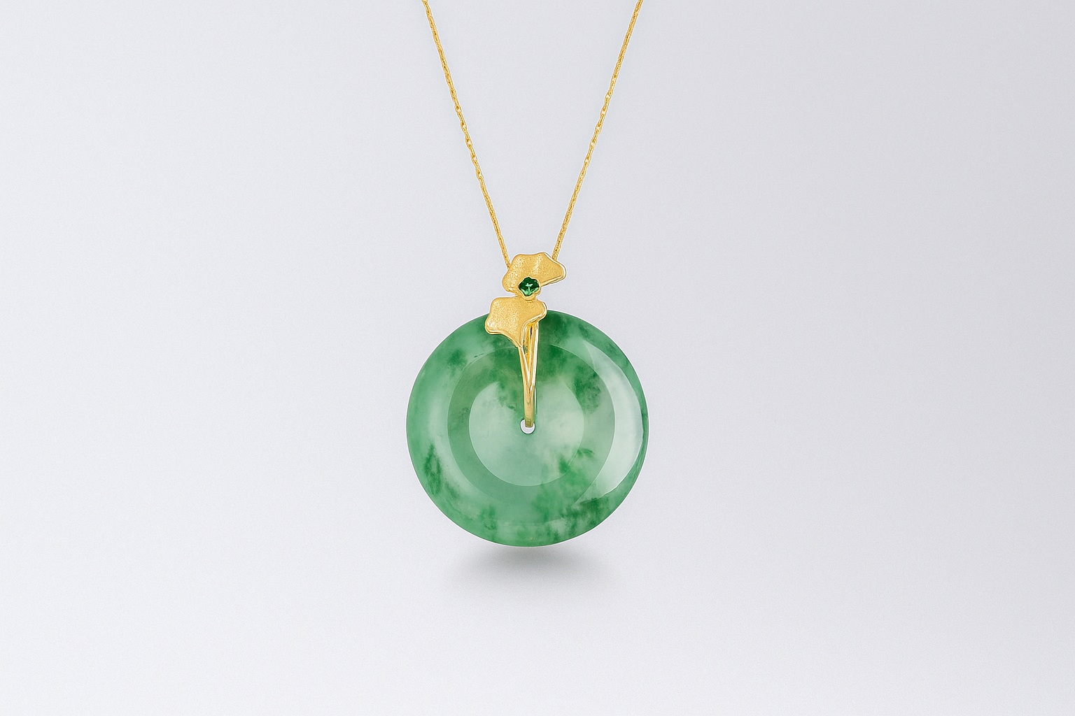 Jade Pendant Focus Icy Flower Gold-Inlaid Peace Buckle Pendant